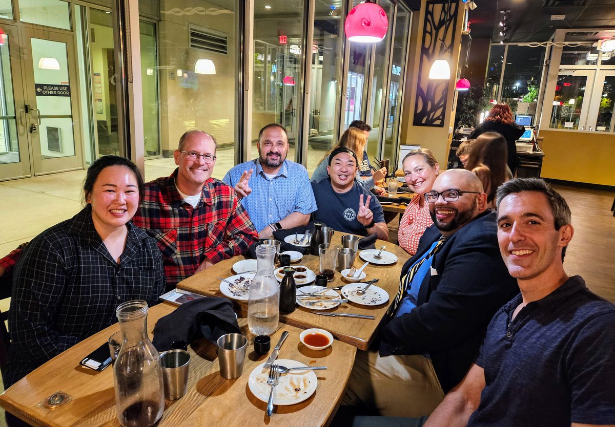 erikk292mke's tweet photo. #MoMoMee #BreakingBread Meal as we celebrated Alderman @seanrlowe #AntiDiscrimination Ordinance passing, #LibraSzn, friendship, etc.  #visitmke #TosaSupportsBrewCity #DoGoodBeGood 
@alipski1 @Jim_Villa @menomoneevalley @BenWWeston https://t.co/KPhluPS3ZK