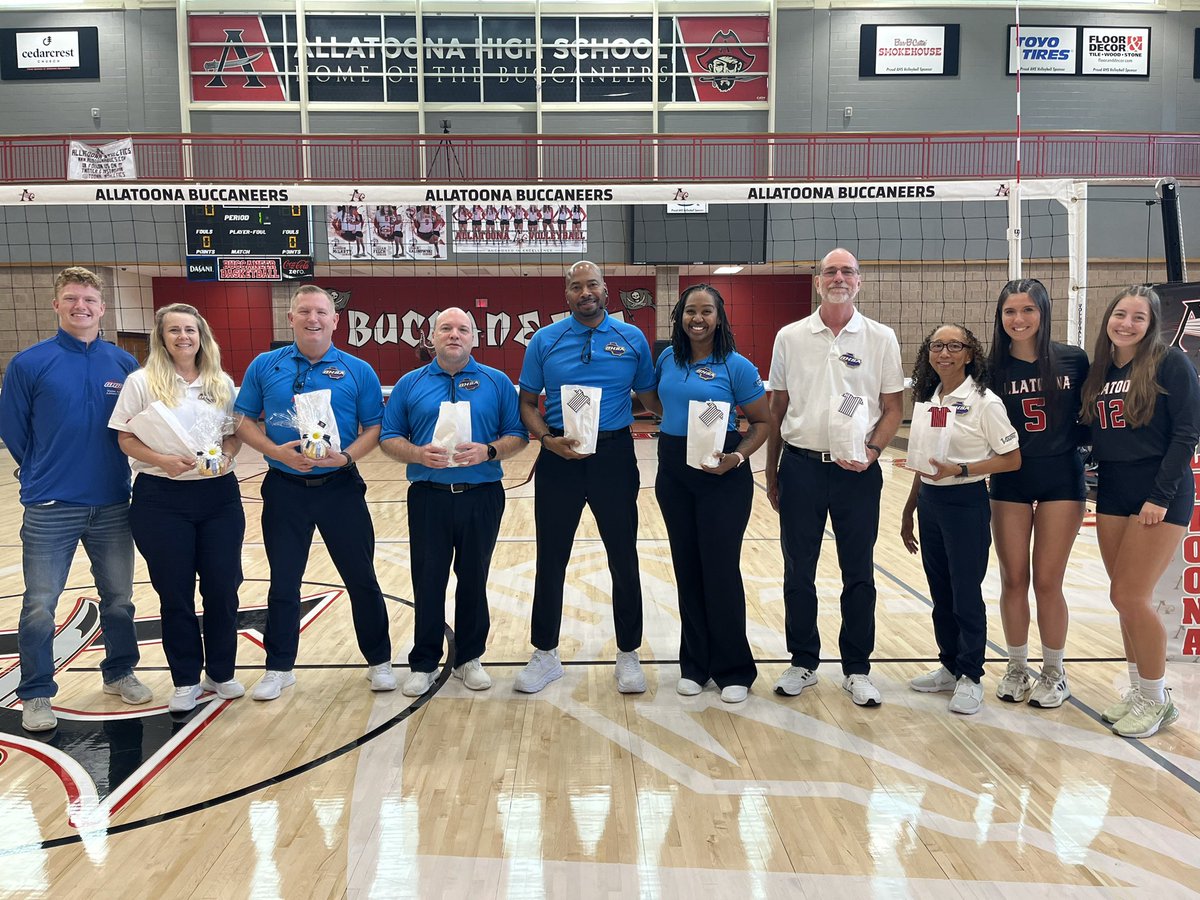 Rhett Howard tweet media