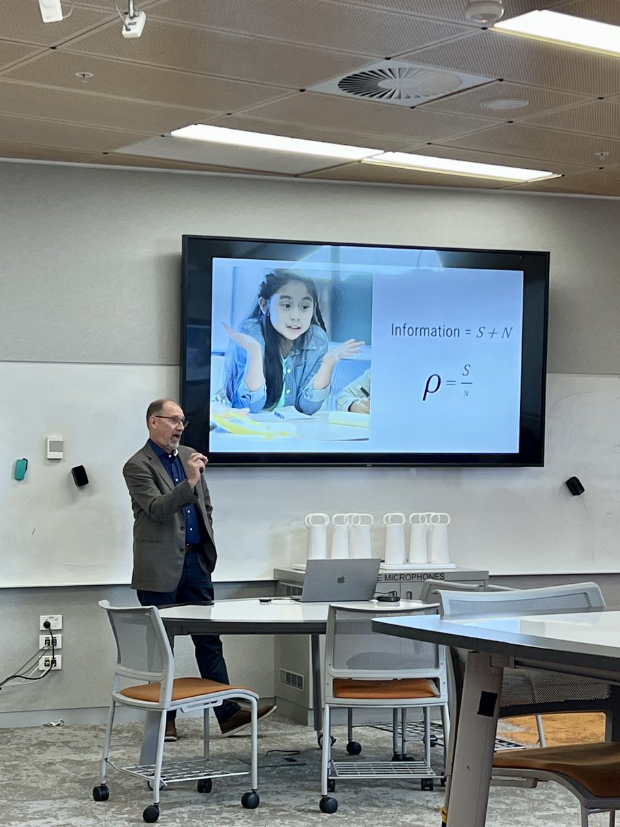 jingloveslife's tweet image. What a privilege to be able to hear from the best #QuantitativeEthnography experts as the intro to such cool approaches to do #HumanScience, and in person! @DWShaffer @thinkingmike 🧠🤩

Missed it? Come along tmr (pic 3 for registration) or to #ICQE23 next week 🙌🏻 @merc_education