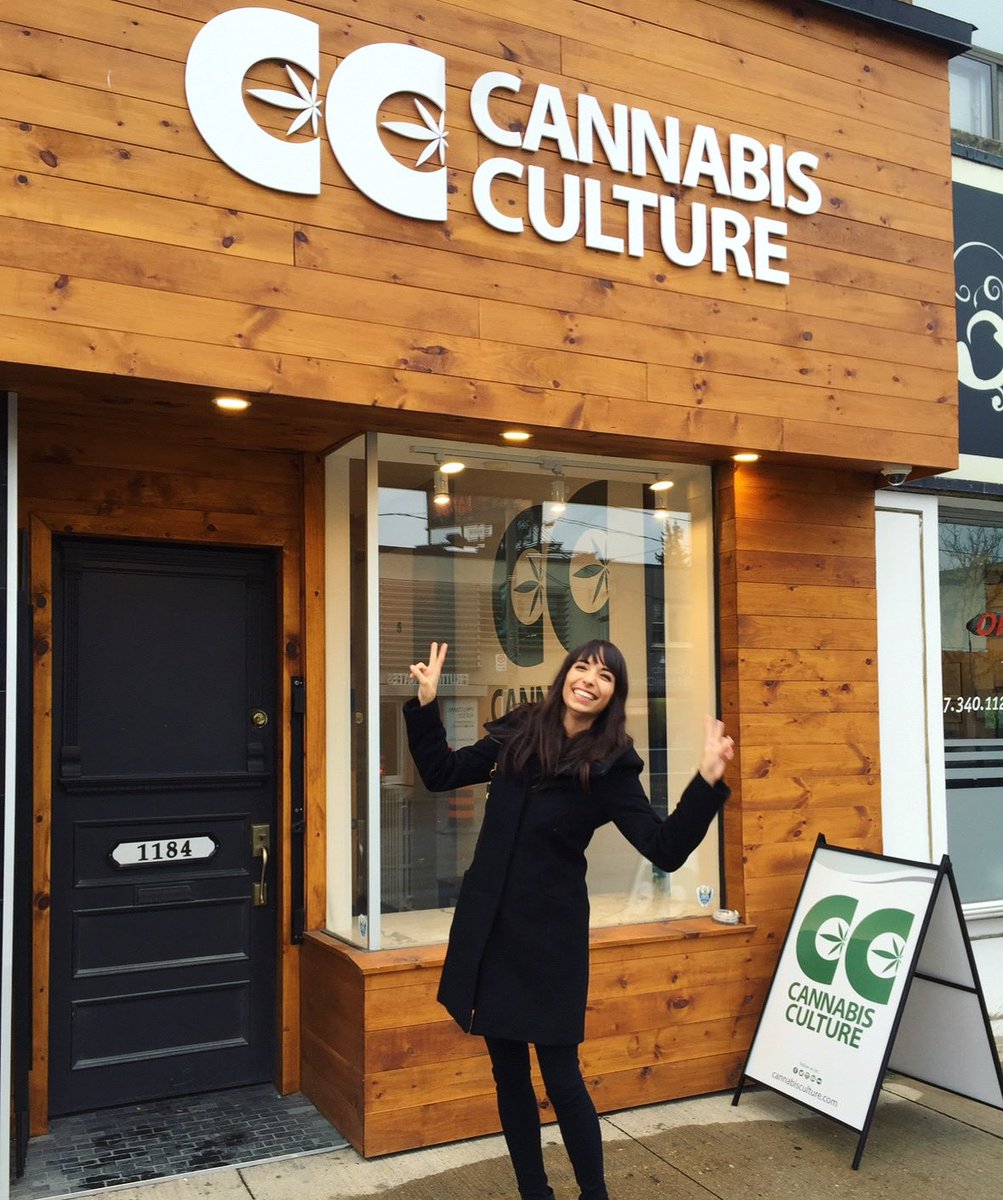 Update on my Ontario Superior Court of Justice case — we won!!! 🌟 

Enormous thanks to my exceptional lawyer Jack Lloyd, and to everyone who supported me in this long-running effort to get licensed in Ontario!

Read this thread for details: