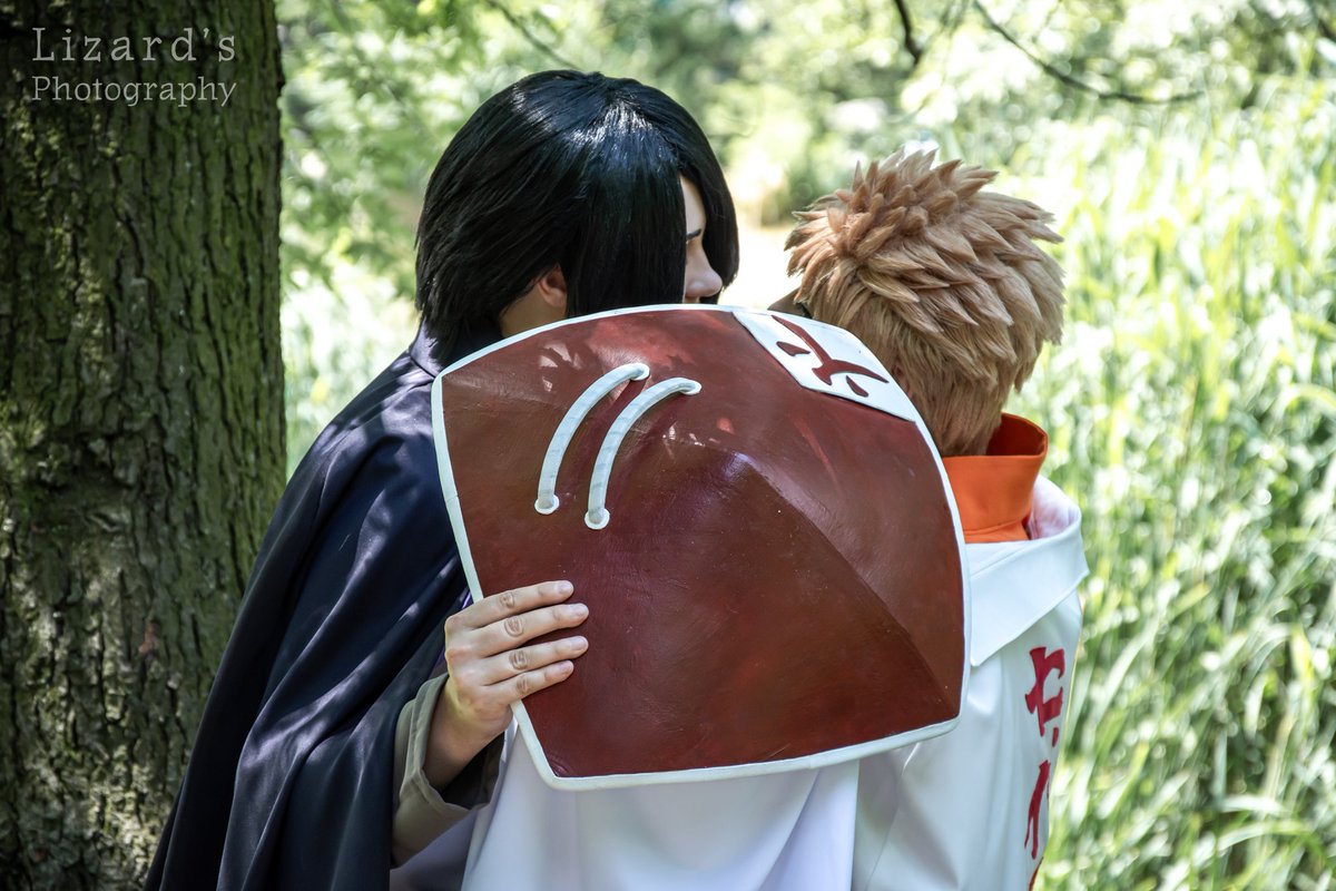 amaterasu_483's tweet photo. "Kiss me hard before you go..."
Naruto: @Usuratonkachi48 
Sasuke: me
Photo&amp;Edit: @LizardsCosplay 
#NARUTO #sasunarumonth23 #sasunaru #Narusasu #cosplay #BORUTO https://t.co/p18IMd6hFS