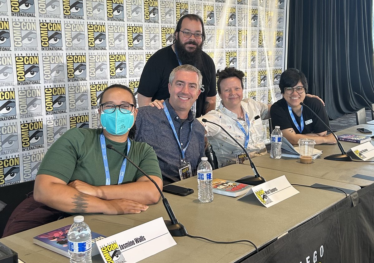 CBCBook's tweet image. The CBC Graphic Novel Committee returned to #SDCCEL this year to host seven panels @SDPublicLibrary! Our latest blog series will be going over each panel sharing insights from authors, teachers, librarians, &amp;amp; more. 

Next up: Unstoppable Forces! lnk.bio/s/CBCBook/58e67