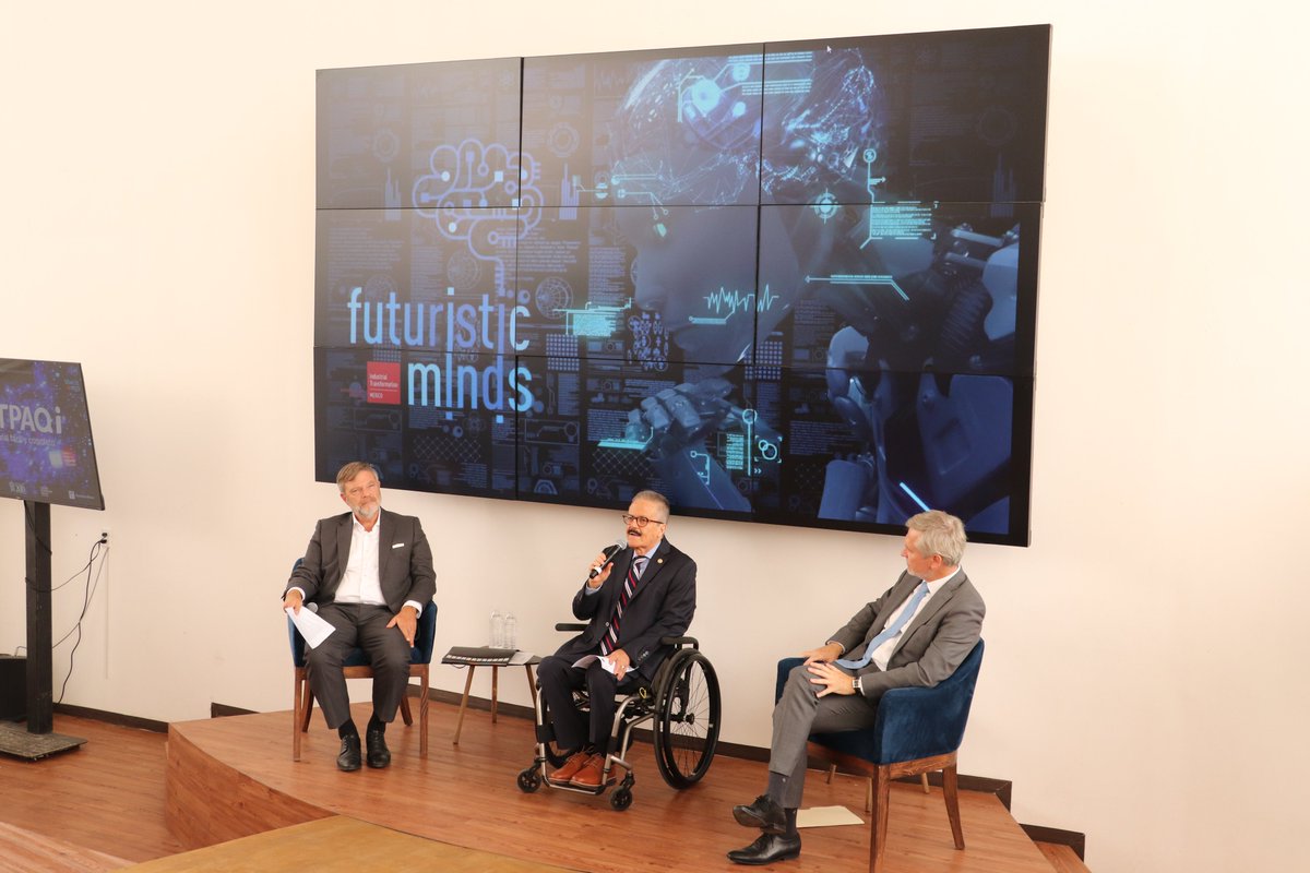 ExploraLeon's tweet photo. Primer día Funturistic Minds 2023, “Foro con Embajadores” con C.P. @jcobregons, Presidente del Patronato de Explora como moderador, la participación de Gautier Mignot, Embajador de la Unión Europea en México y Wolfgang Dold, Embajador de la Embajada Alemana Ciudad de MX. https://t.co/bBcdGENiPy