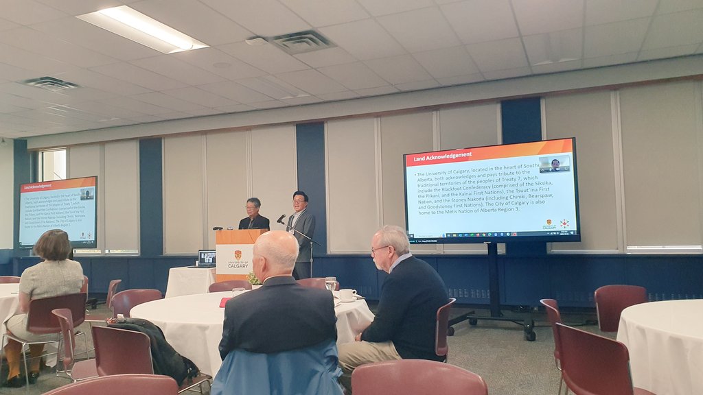 Srabani (@sraban_i) on Twitter photo Wonderful to be back at #ucalgary Canadian Ethnic Studies Conference! Fantastic conversations about AntiAsian racism with international colleagues <a href="/UofGlasgow/">University of Glasgow</a> Wonderful to be back at #ucalgary Canadian Ethnic Studies Conference! Fantastic conversations about AntiAsian racism with international colleagues <a href="/UofGlasgow/">University of Glasgow</a>