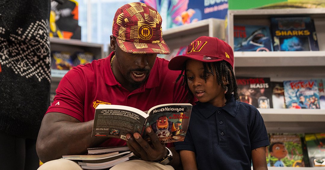 NFLonPrime's tweet photo. #TNFForGood partnered with the @Commanders to surprise and delight students at Savoy Elementary School with 2,550 books. They were joined by Washington Legends Doug Williams, Josh Wilson, Josh Morgan, and Ken Harvey, owners Marjorie and Josh Harris, and Team President Jason Wright. Amazon is proud to support the “Commanders Read” program and encourage learning and reading to students across Maryland, Virginia, and Washington, D.C.