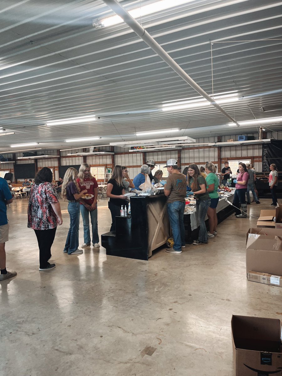 PendletonCoFFA's tweet photo. Pendleton County FFA Annual Picnic https://t.co/85i0LnWvYe