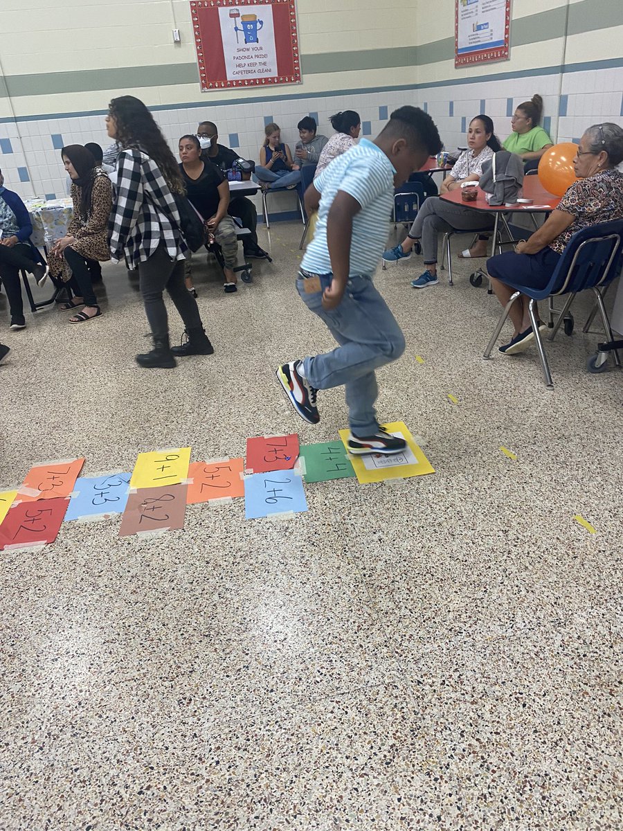 jenna_eng4's tweet photo. Wow what an amazing time at Falling Into Math Night! The turn out said it all. Our @PadoniaPride students are such incredible mathematicians. Way to go @AdrianaPfaff and the math committee! 🍂✖️➗➕➖ https://t.co/uOqZrEbK2d