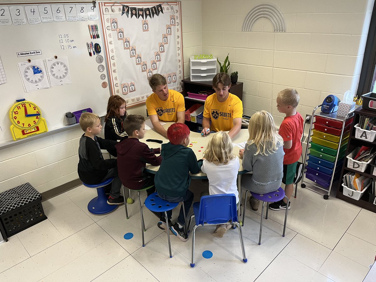 Our guys went back to School for a great Community Day. 📚 ⚜️.
