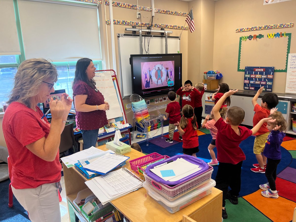 MTESVP's tweet photo. Thank you @MTSDPreschool  for having us in as special visitors today ! We had so much fun spending time with our youngest @MTESDragons ! Such a joy to see all the learning and hear all the laughter ! @MTSDCurriculum @MissGreenstein @MTSD_Sup https://t.co/UuxOHlRqLU