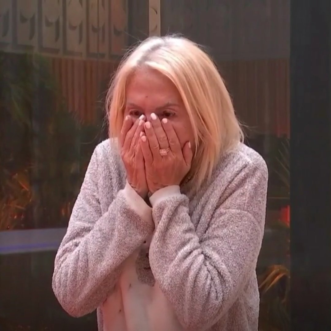 StrongBoy__'s tweet image. Escuchadme todos.

Laura dice verdades como puños y muchas veces se ha sentido súper perdida y apartada y por eso cambiaba de opinión PERO...

Como vea que la apoyamos y tenga gente dentro que la apoye la puede liar parda. 

FANTASÍA MAÑANA

#GHVIP4O