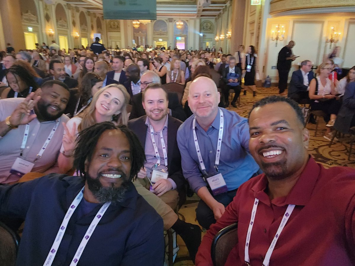 kjslaughter's tweet image. At the @IntlDwtnAssoc Annual Conference with my West Coast partners from @sf_downtown

#idachi23 #ida #ecodev #economicdevelopment