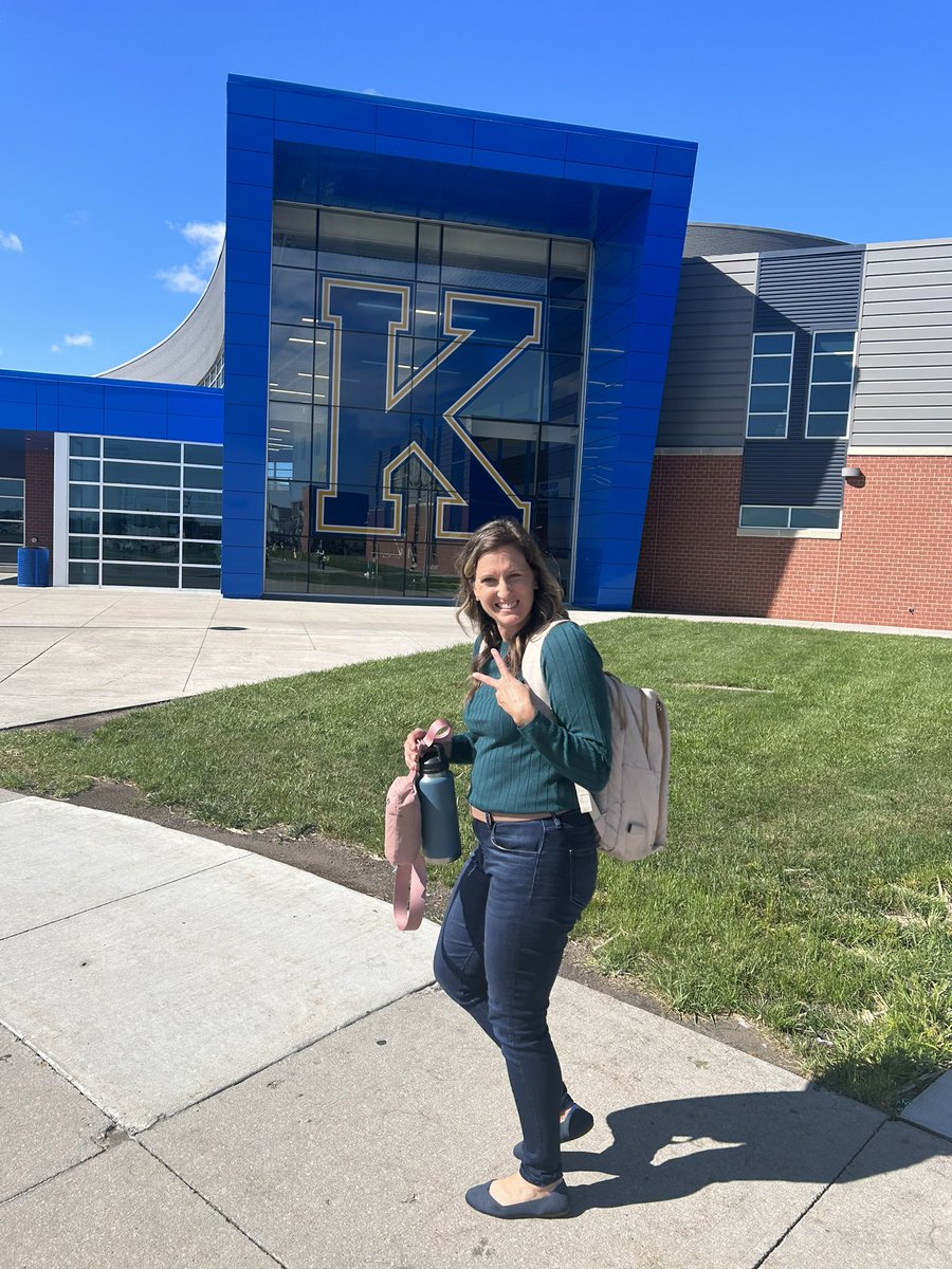 Humanex's tweet photo. Loved kicking our partnership off with @KearneyHigh Athletics!!!!! 

#GIYA #GiveItYourAll https://t.co/Qw8vXteuE2