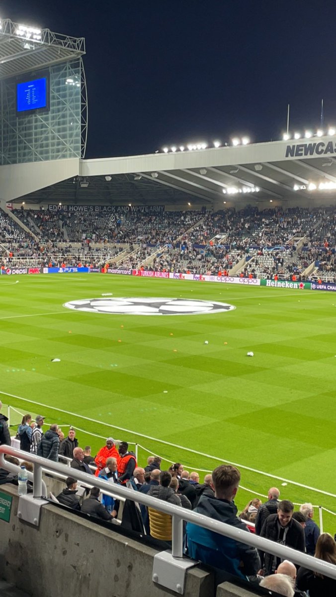 AdHooper's tweet photo. Best game I’ve ever been to!  Atmosphere was bouncing start to finish. Absolutely battered PSG and deserved to win 4-1 HWTL ❤️ #NUFC 
#eufa #ChampionsLeague https://t.co/Zl5aSDYQ2G