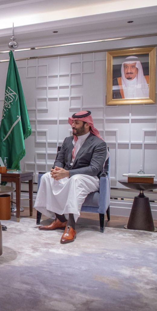 الأمير محمد بن سلمان:

"نحن لانحلم..نحن نفكر بواقع سيتحقق إن شاء الله"

#السعودية2034
#Saudi2034

-