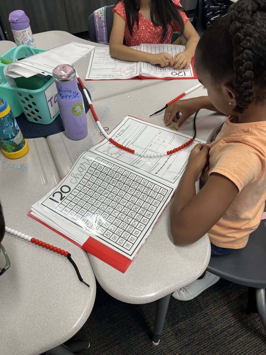 mrscoddsclass's tweet image. Learning all about the patterns on a hundreds chart and how to use a beaded number line! #secondgrademath