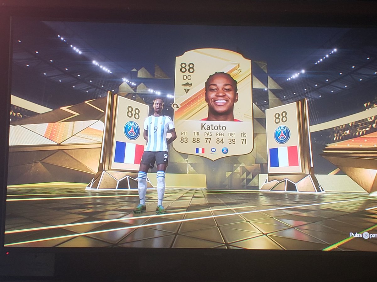 giluli11's tweet photo. Mi @KMbappe falso 🤣🤣🤣 #EAFC24 @EASPORTS https://t.co/Y17KlbTZ8N