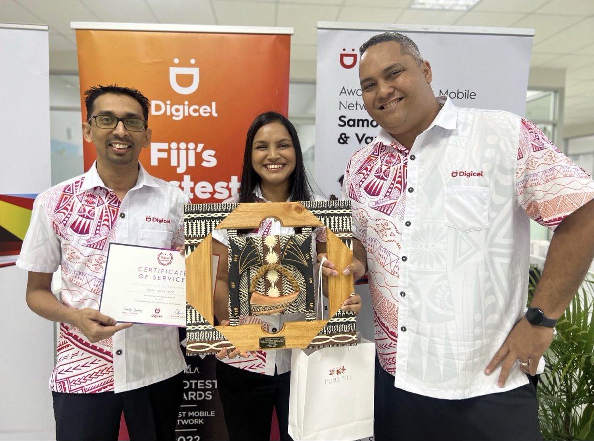 Regional CEO Pacific, Ms. Shally Jannif has set a great example of hard work and commitment paying off. 

Congratulations Shally Jannif  for 10 years of great service! 

Always cheering you on with our full support the Digicel Fiji Team.

 #congratulations #TeamFiji