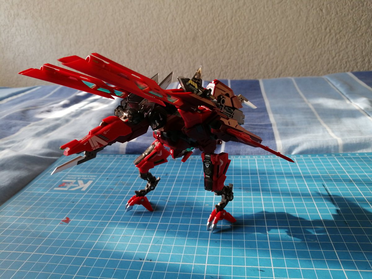 Ed_Press's tweet image. I might not be able to replicate the T-Rex form that the new Poseidon figure has, but I like to think that my Firebird form fills that void.
#BirdBinary #EarnestcoreCraft #robotBuild #Vallhallan #mech