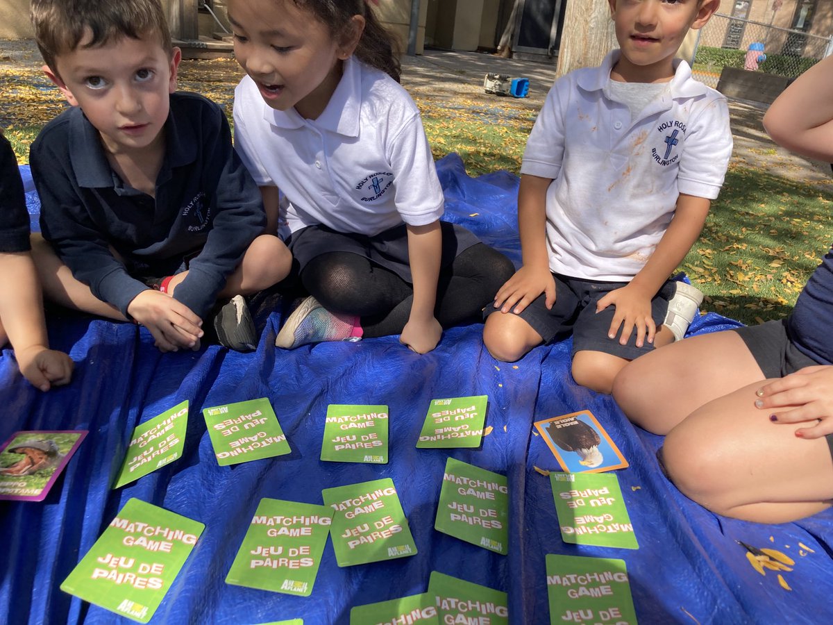 MsWilsonhrb's tweet photo. We are loving our new animal match up game! #learninganimals #beginningsounds #taking turns #outdoorclassroom. @HCDSB_k @HRBurlington https://t.co/e0cjiAukVE