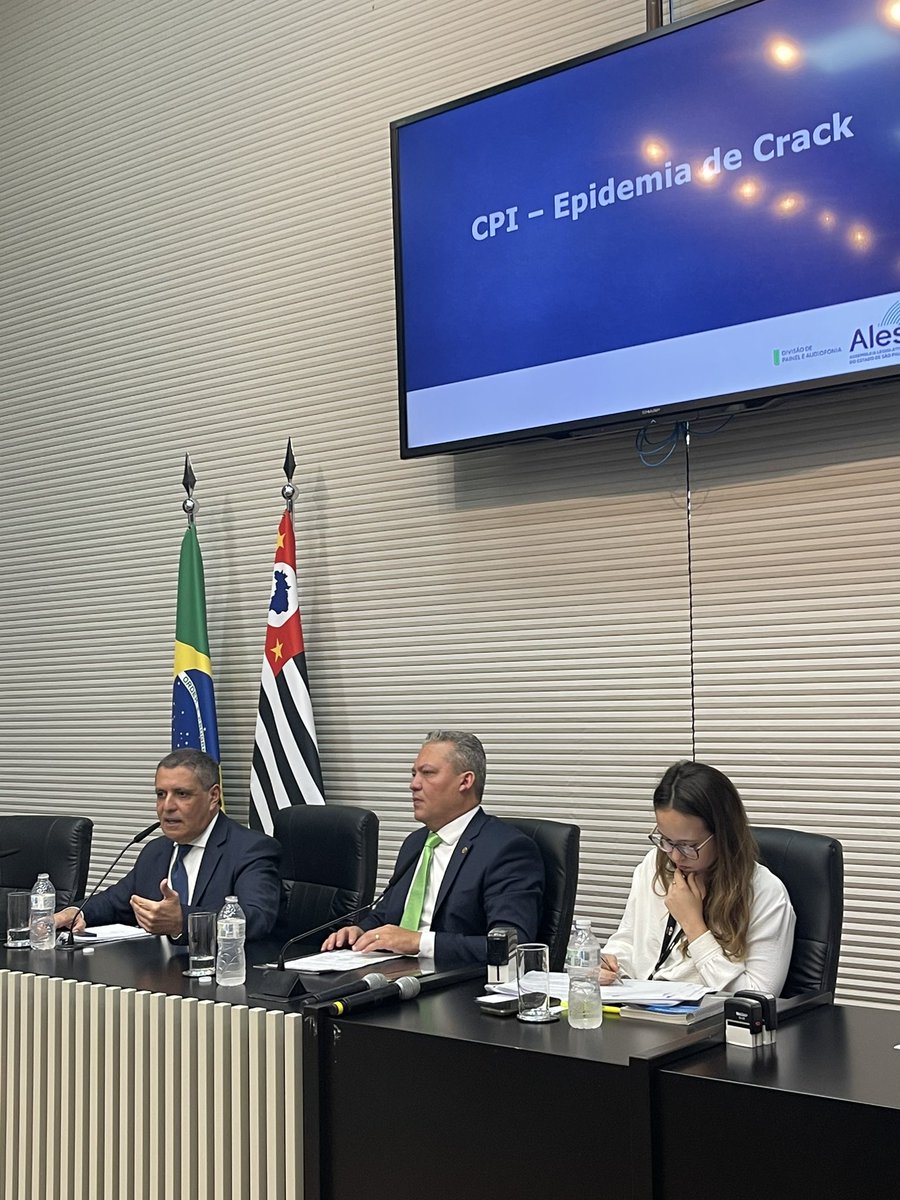 .
“A CPI está sendo esclarecedora e nos levando para um caminho para uma elucidação identificando diversos pontos que nos levam a um relatório cada vez mais completo para entregarmos ao governador e solucionarmos este problema “