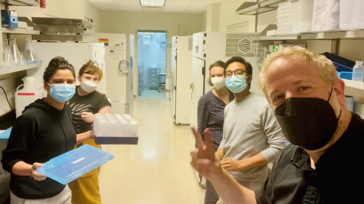 One tech out sick, one team flies to the occasion. Living that best life with the delta fly team ⁦<a href="/nokimchen/">Madangchanok Imchen</a>⁩ ⁦<a href="/KaurTweets/">Rupinder Kaur, PhD</a>⁩ et al.