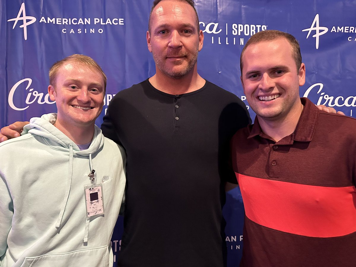 Got him. Firmly Entrenched will feature a guest spot with Brian Urlacher. He joins <a href="/AidenJWyatt/">Aiden Wyatt</a> and <a href="/JakeBrendTV/">Jake Brend</a> soon!
