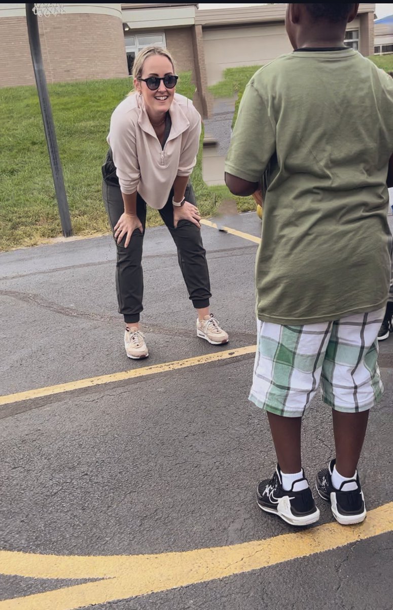 “Mrs. Hogue, I was good for my teacher today so can you play me one on one?” #bringit ☺️ 🏀 <a href="/ChapelHillNKCSD/">Chapel Hill ES</a> <a href="/NKCSchools/">NKC Schools</a>