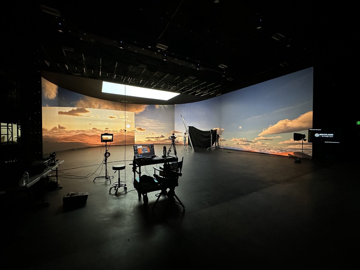 vashikoo's tweet image. ANATOMY OF A VIRTUAL PRODUCTION
I documented my entire workflow, all the tools and lessons learned. Full ad campaign for the Coachella Valley Firebirds hockey team on an indie budget.
read: vashivisuals.com/virtual-produc…
watch: vashivisuals.com/virtual-produc…
#anamorphic #dellinsidecircle