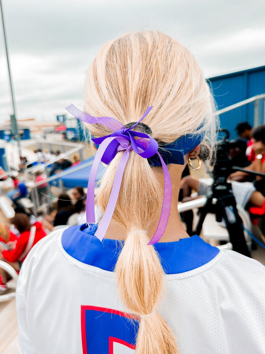hadleyjadeee's tweet photo. hits from regionals day one!! 🥎❤️💙

also #P4HW 💜1️⃣7️⃣🕊️ https://t.co/vX6xtC9ghn