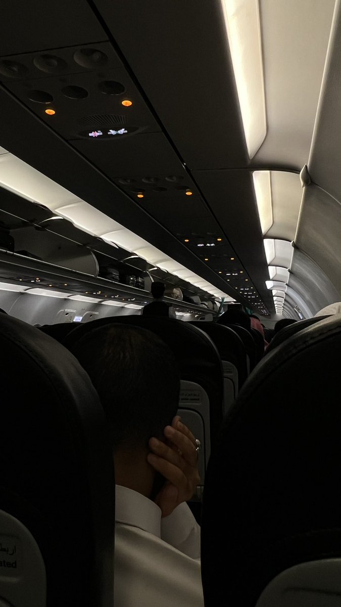 GL_7B's tweet image. -