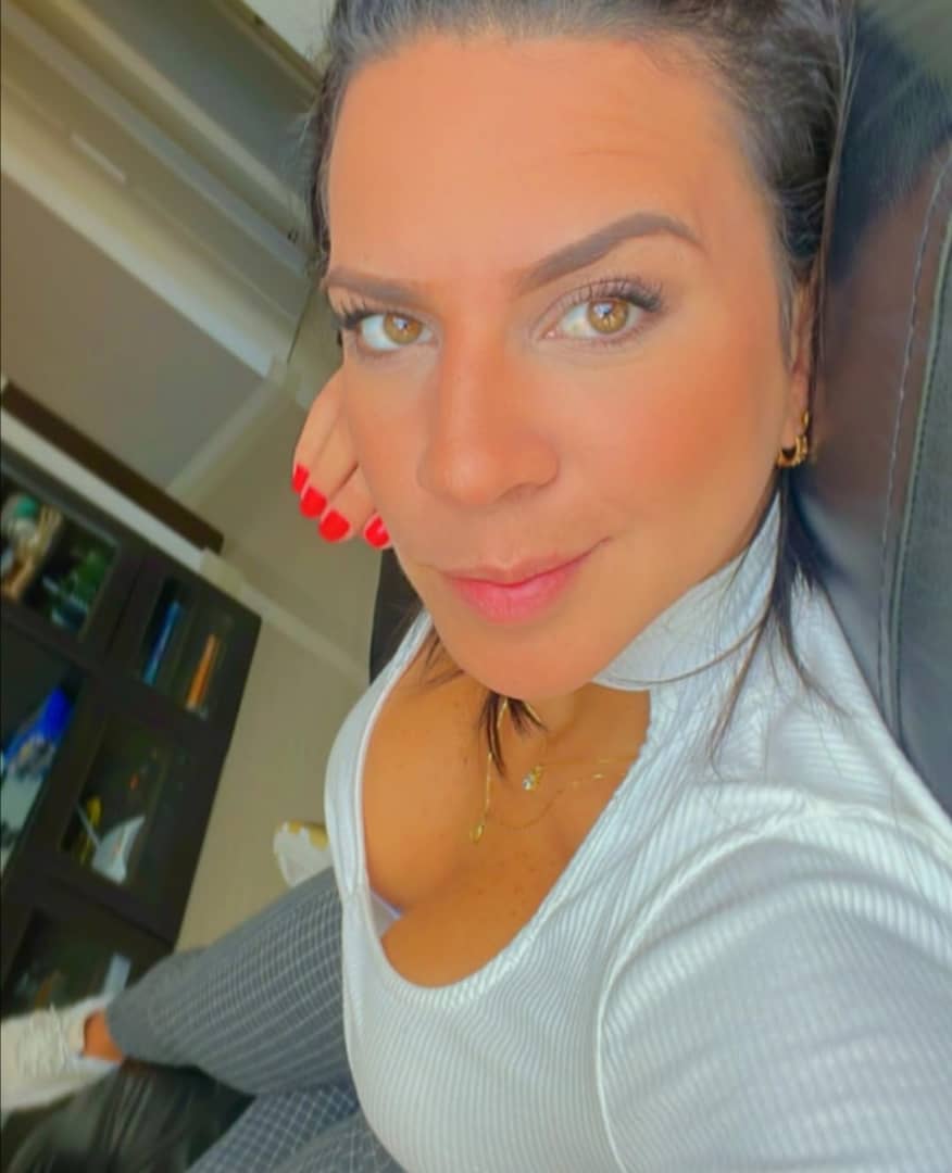 manuelita1504's tweet photo. Darlyng Núñez
16/8/23:
"Cayó" desde el P: 9
Torre: B Edif. Amapola Conjunto Pque Resd. del Este #BoleítaNorte #Caracas
Fue CITADO Luis Alejandro Álvarez Martínez (53)
quién presuntamente estaría relacionado con el hecho
#InvestigaciónExhaustiva
#JusticiaParaDarlyng
@S_GutierrezVV https://t.co/xqK6eAn5EH