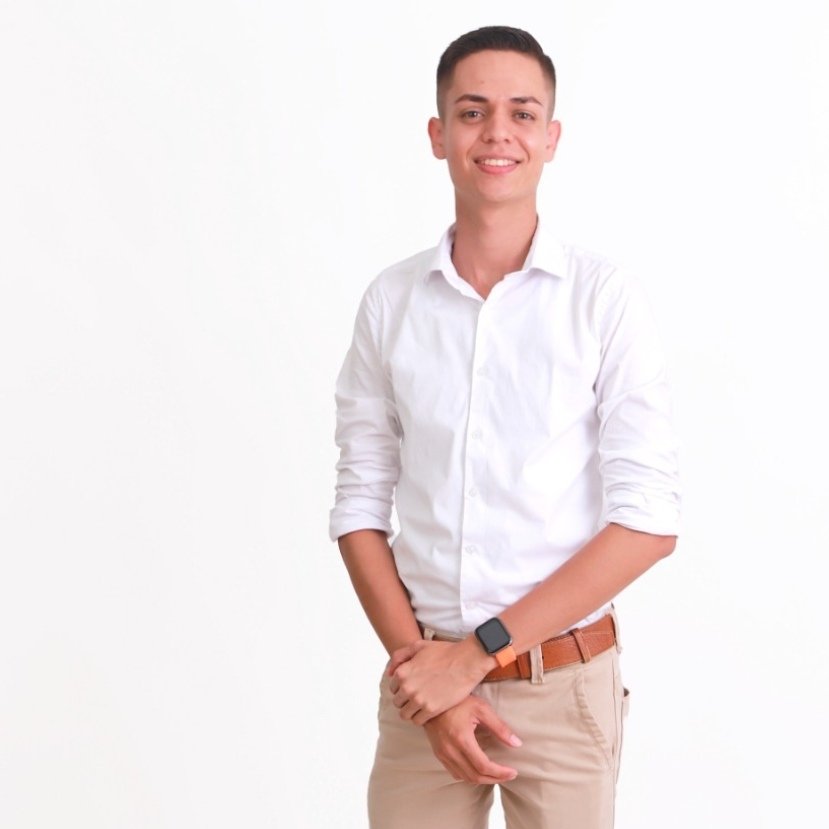 ... a Parrita lo mejor con #JonathanRegidor 💪🏼🕊️🧡🤍