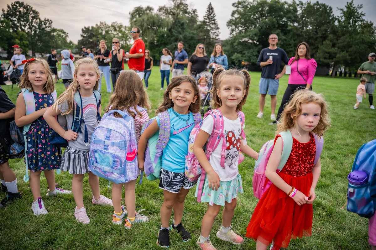 Great Walk2School Day today <a href="/AHSD25Patton/">Patton Elementary</a>! Please note our Panthers in front of Patton on 10/4/24. Our construction has begun &amp; we can't wait to take a new picture after Patton's construction is complete! Expect big changes!