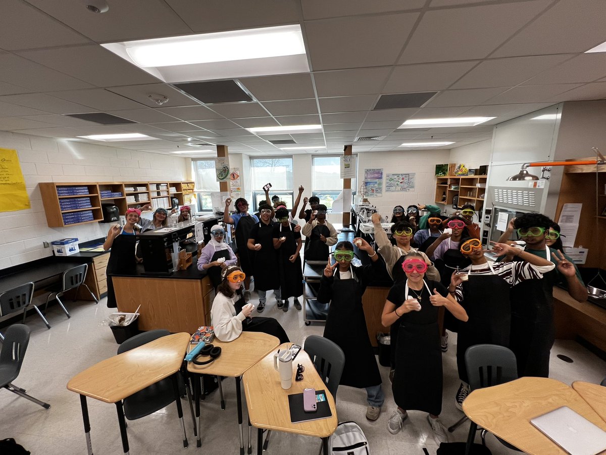 Jessica Caban tweet media