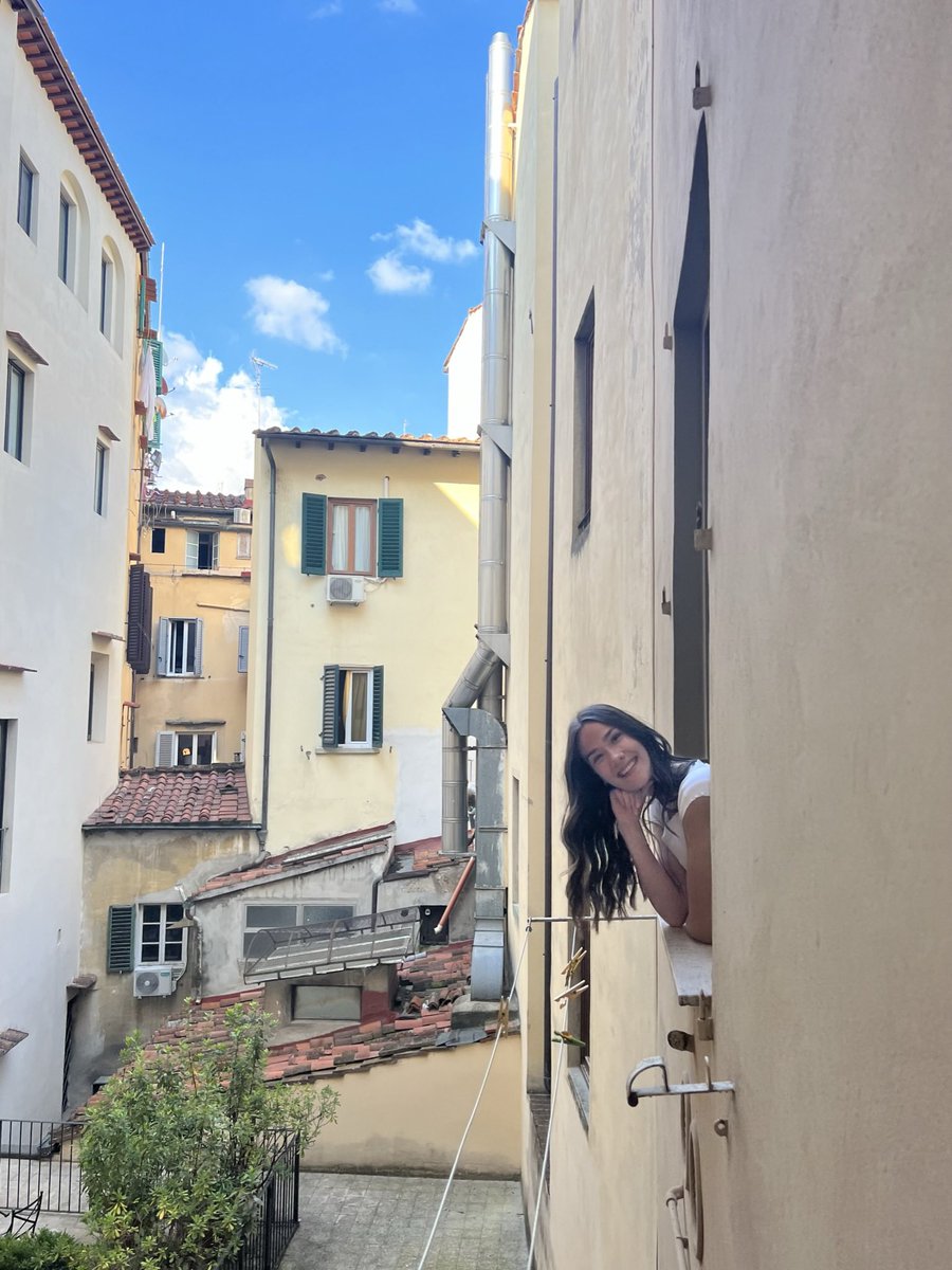 Rebecca Olds tweet media