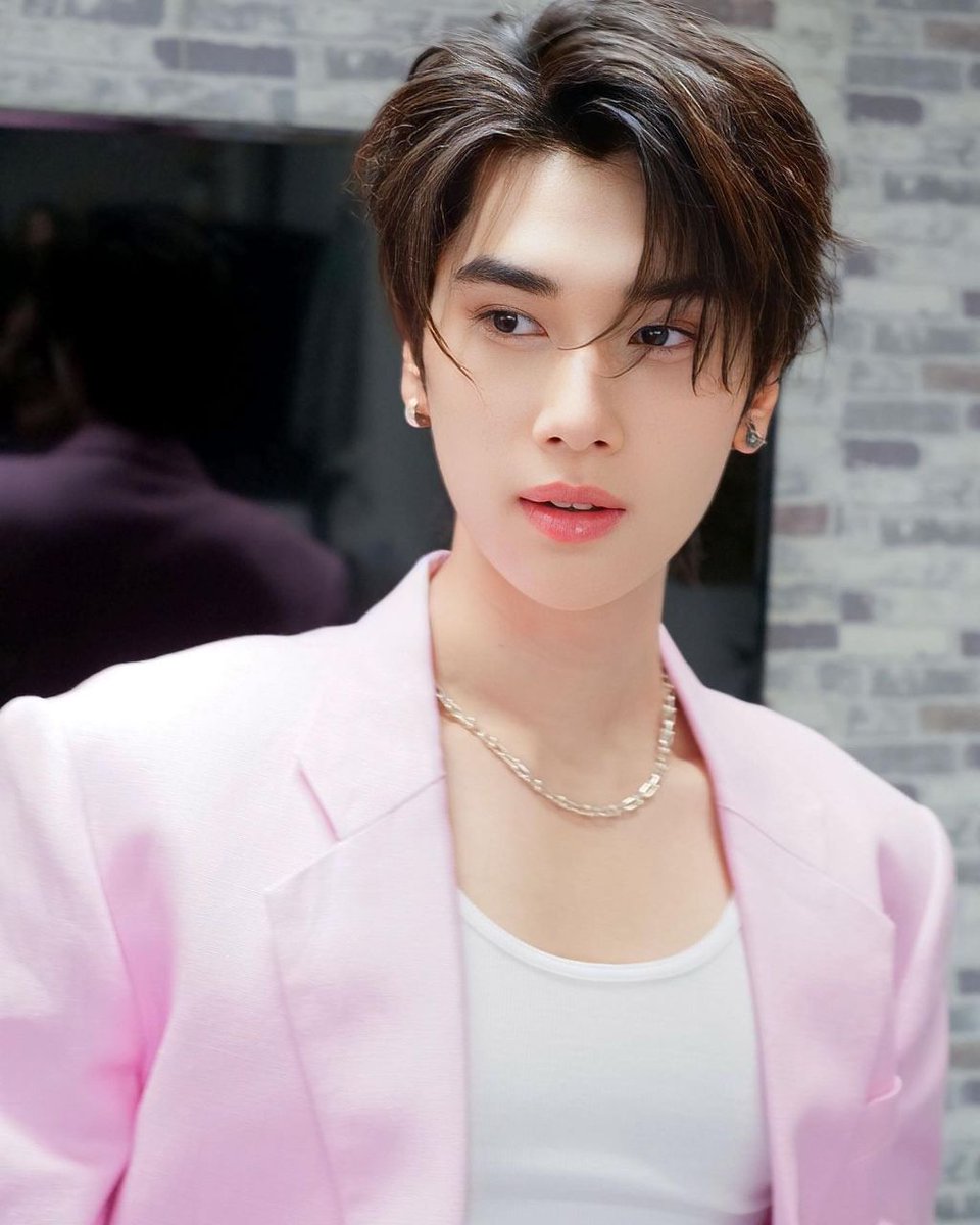 JoongDunkBR's tweet photo. [📸] 30.09.2023 | Atualização no feed do IG de Putzaka (p_putzaka) com Dunk

#dunknatachai #FirsttoShine #TopsPinklao
#EveryDayDISCOVERY https://t.co/OjW2Jf3lsS