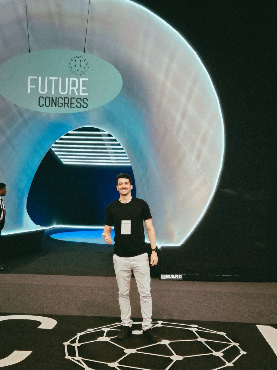 thiiisantos's tweet photo. de hoje na #futurecom23 https://t.co/EgZNcjPyij