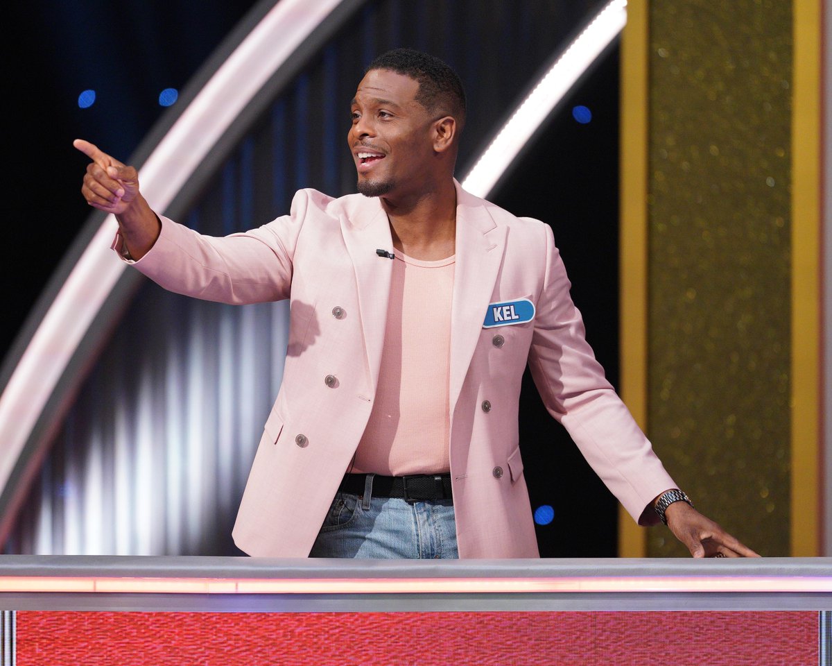 .<a href="/Iamkelmitchell/">Kel Mitchell</a> filled that Blank Space 👏 #CelebrityWheelofFortune