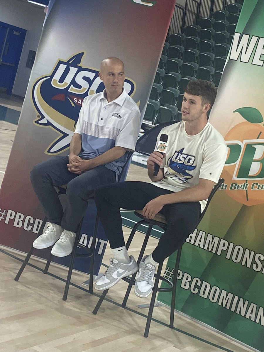 GeniaMontford's tweet photo. A great day at the @PeachBelt Media Day with @uscbwbb and @USCBMBB! #InauguralSeason #FinsUp https://t.co/w0bm2KwqRp