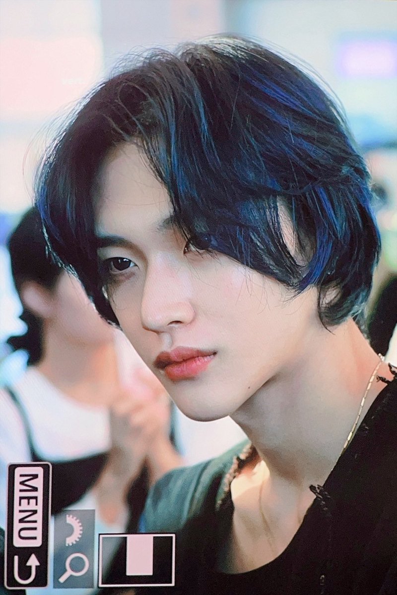 vert0302's tweet photo. 231005 나 얼빠맞지 #원빈 #WONBIN #라이즈 #RIIZE https://t.co/k59T9y3V8J