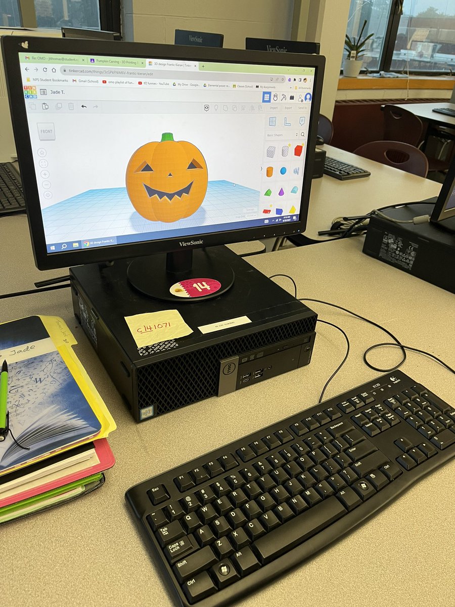 Carving pumpkins in class today @NorthbridgePS @tinkercad reinforcing the skills of layering and grouping objects to cut in a CAD program. #easyCleanUp