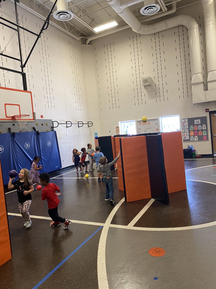 Clearview kindergarten having fun playing Oscars Trash can and working on their throwing.