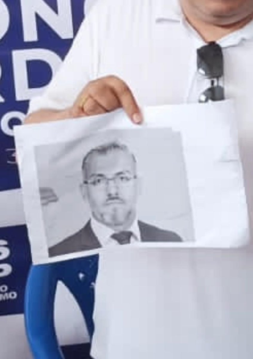 BOmereceMAS's tweet image. 🔵⚪️⚫️✊🏾
#LealesSiempreTraidoresNunca
Se denunció que el abogado de la Federación de Mujeres Bartolinas Sisa de Santa Cruz, cooptara por @LuchoXBolivia es excandidato de #Creemos. La mencionada  dirigente presentó una acción popular contra el congreso del MAS.