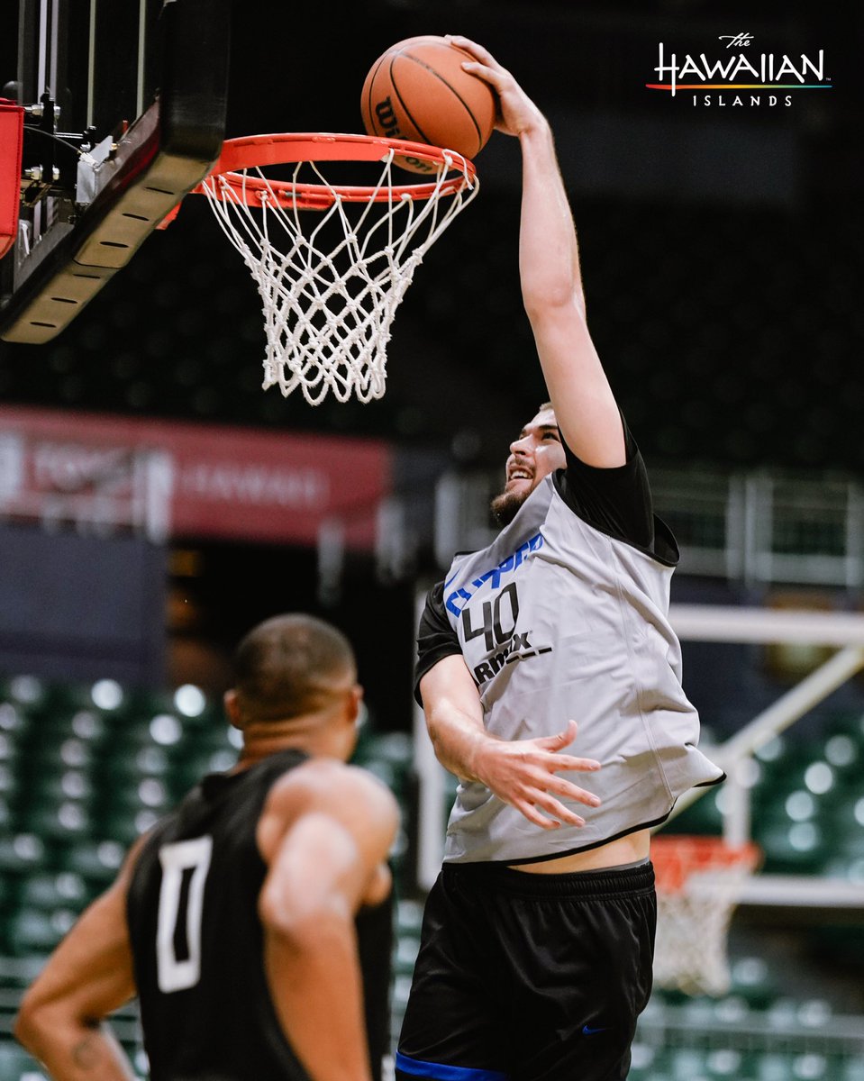 LAClippers's tweet image. Vibes 📈