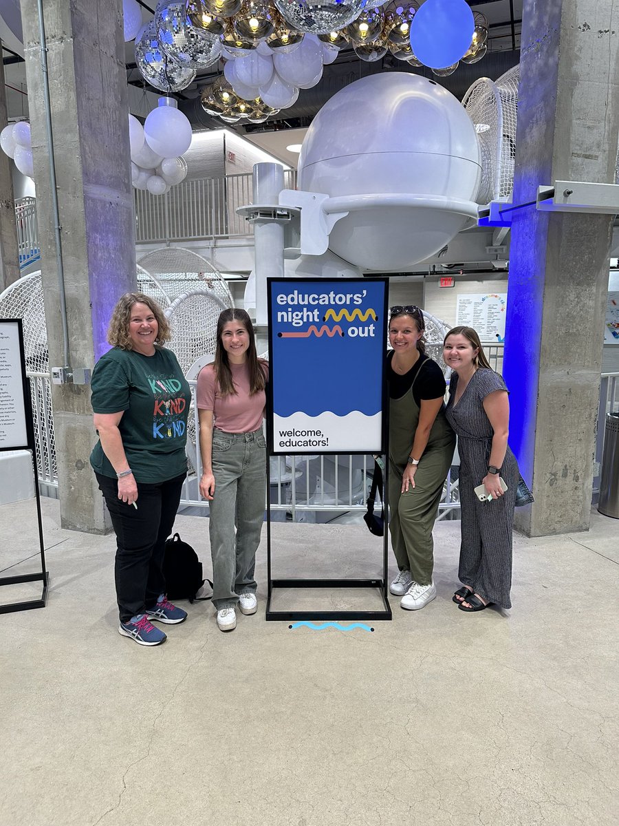 Ms_Rinaldi's tweet photo. Fun night at National Children’s Museum’s Educators’ Night Out with some of our @BaileysES_FCPS Kinder Team! https://t.co/XdpUv167yZ