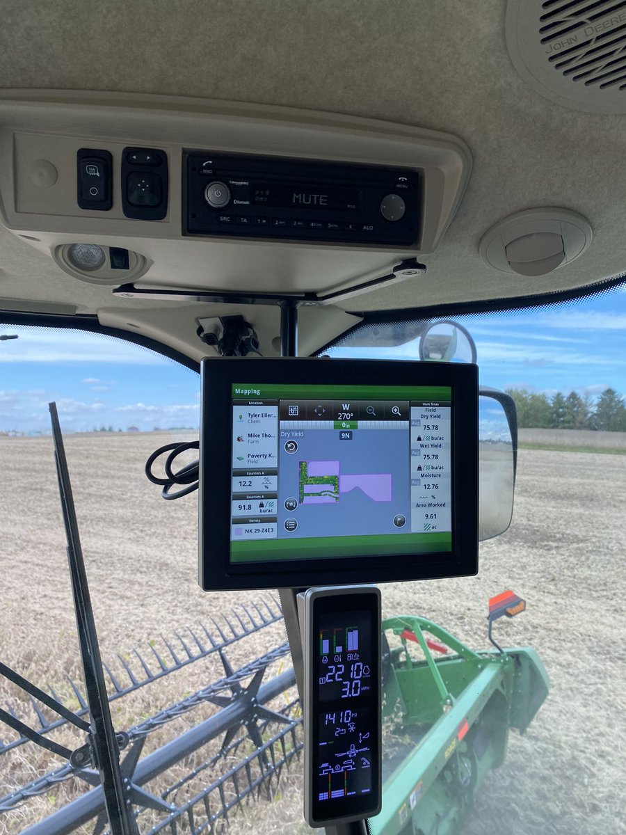 Lori Thomas tweet media