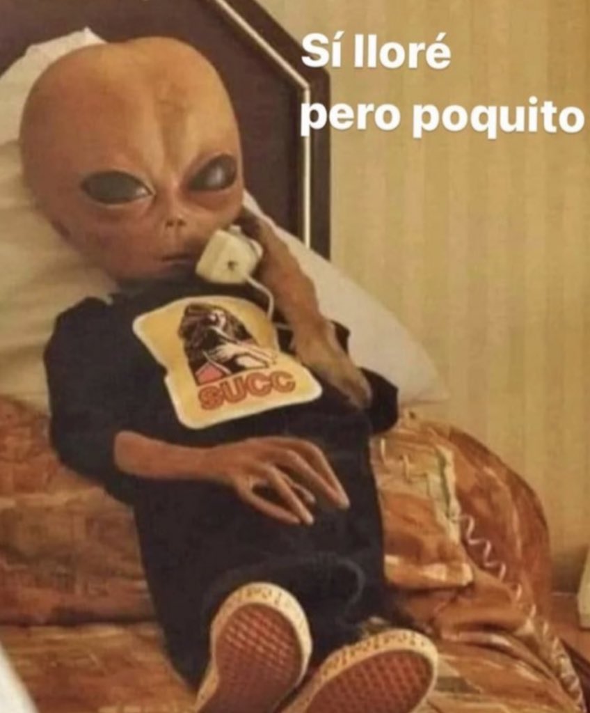 “amiga viste la historia que subió?”