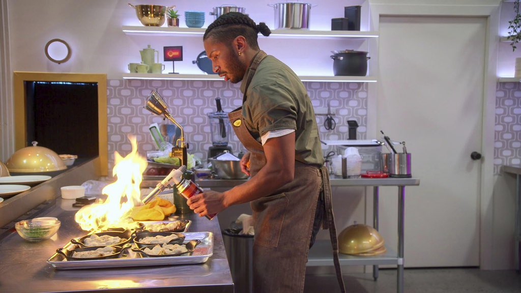 MaileOnX's tweet photo. If you love cooking you have got to watch #SecretChef on @Hulu! I am late to the game but just binge watched the season the last few nights.
We need our own version here live on X, can you make that happen @KettlebellLife? Where real Chefs, home cooks, Social Media “chefs”, X employees and X creators (me duh!) compete in cooking challenges.
Great show and well done chefs: @leoncbrunson @davidchang @chefjennydorsey @buckwildkitchen @ArdenMyrin @poonamribadia @ChefJJ
📷: Images courtesy of Hulu