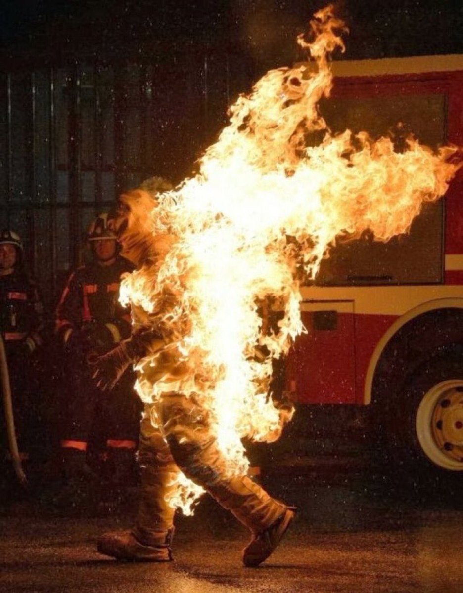 jahred_dsc's tweet image. Milo J saliendo del estudio :