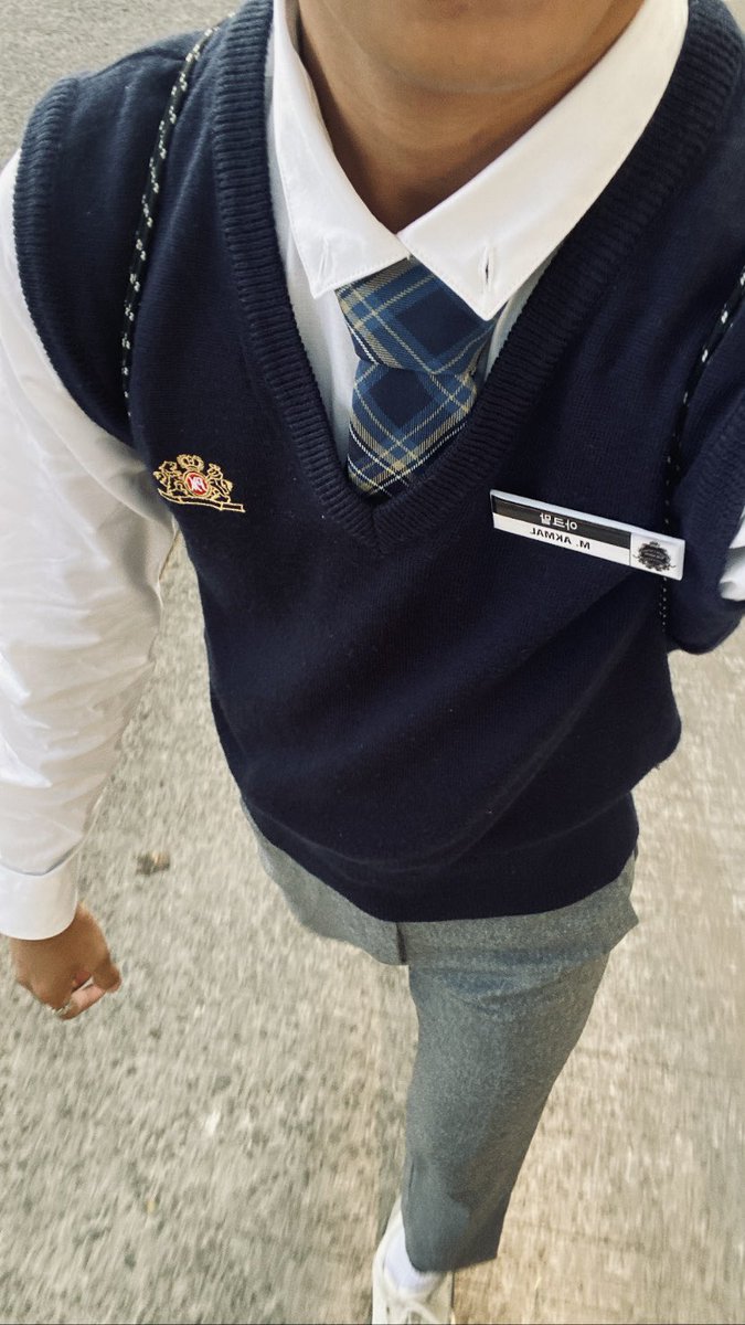 MiloDino_M's tweet photo. Back to school ? https://t.co/Ve68BvcI7C